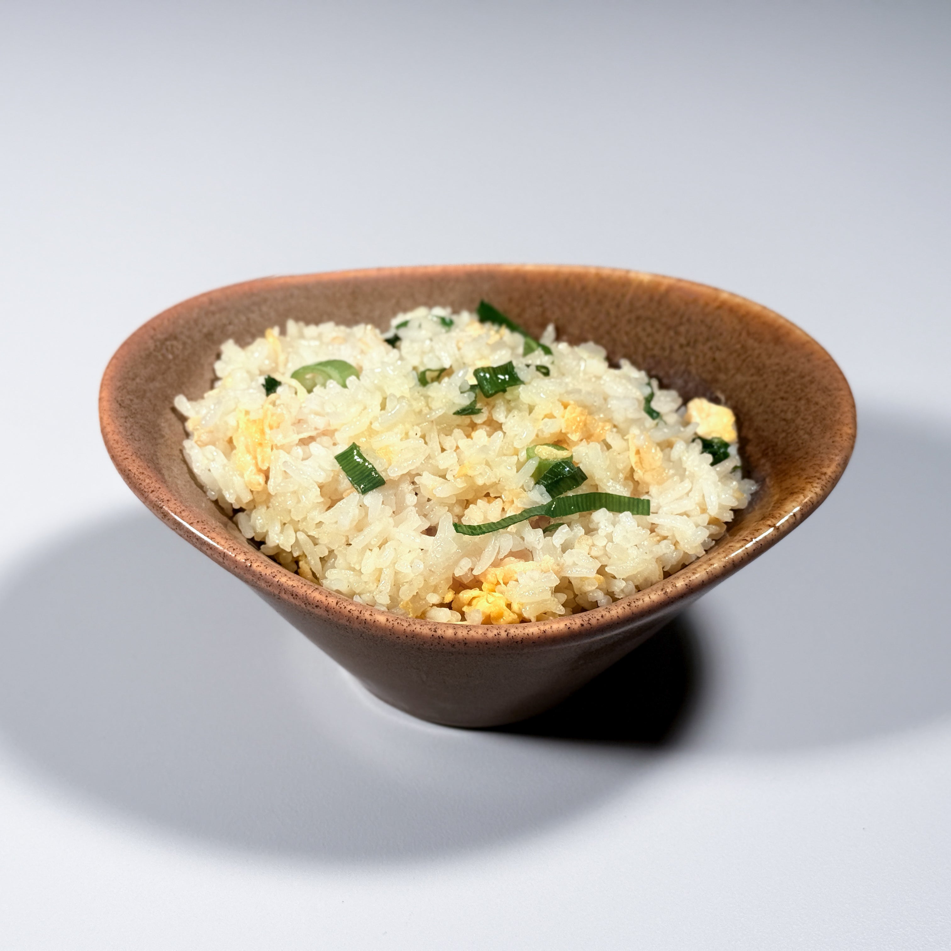 Orez prăjit cu ou / Egg fried rice – The Wok Sibiu